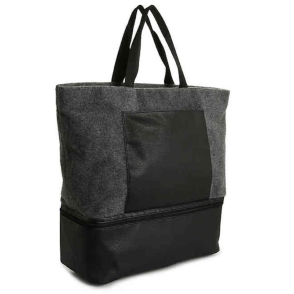Weekender Bag w/ Separate Shoe Compartment
NEW,TRAVEL,LUGGAGE